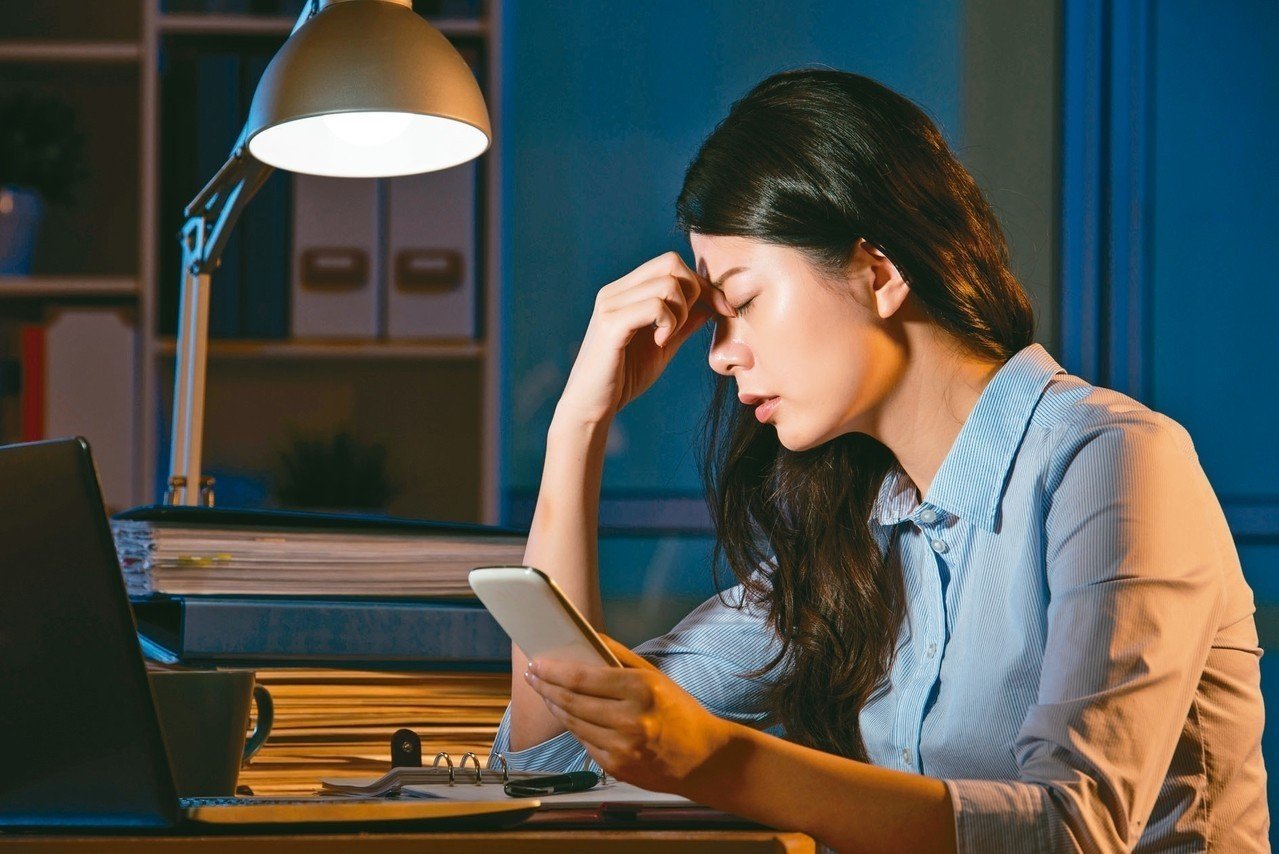 熬夜该如何提神？有效消除疲劳三个关键时刻要注意！