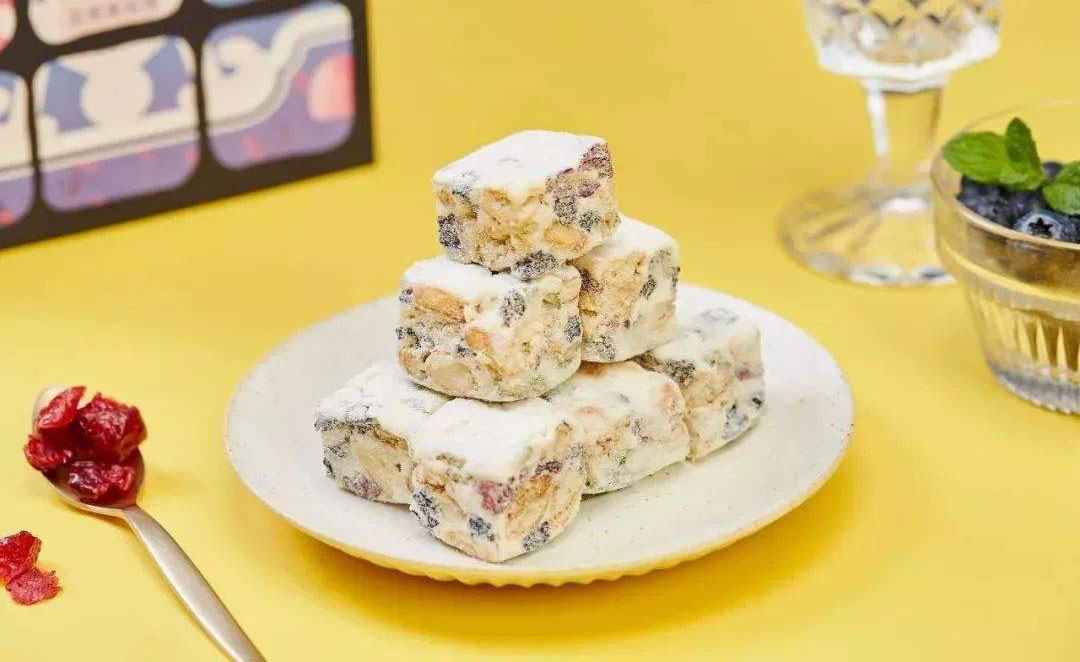 心情很忧郁吗?这3类美食让你越吃越快乐!