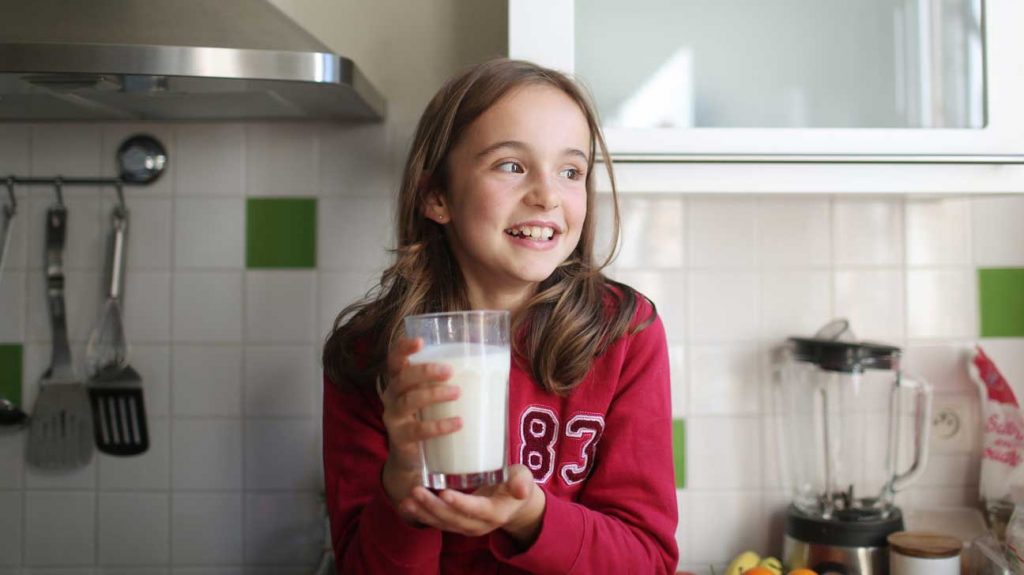 什么是无乳糖牛奶？与普通牛奶有什么区别