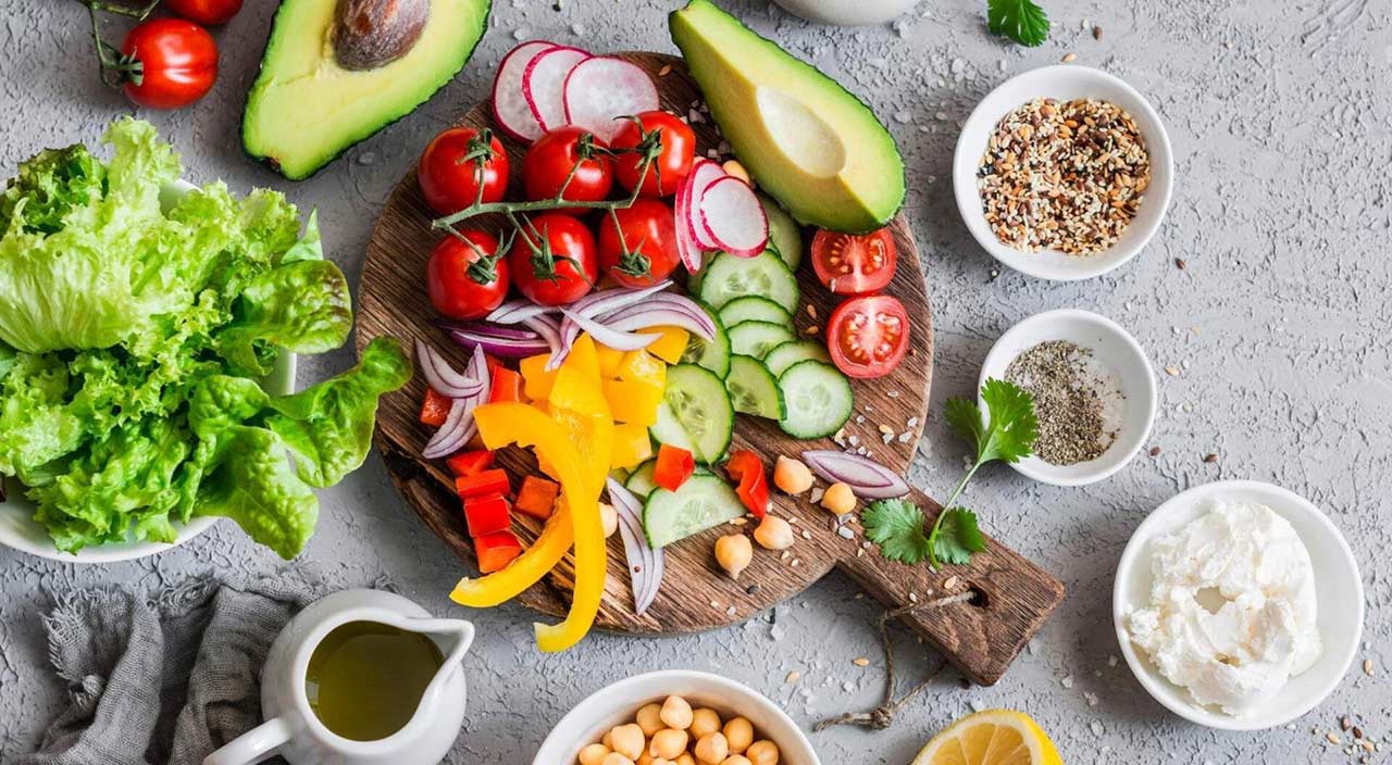 打造超强体质！肠道有7成免疫细胞，多吃4大类食物顾好「肠道菌」