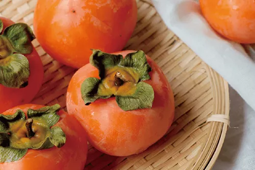 吃柿子会有什么好处？错误食用会造成胃结石？