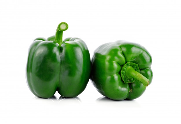 青椒含有大量维生素C，不亚于柠檬。