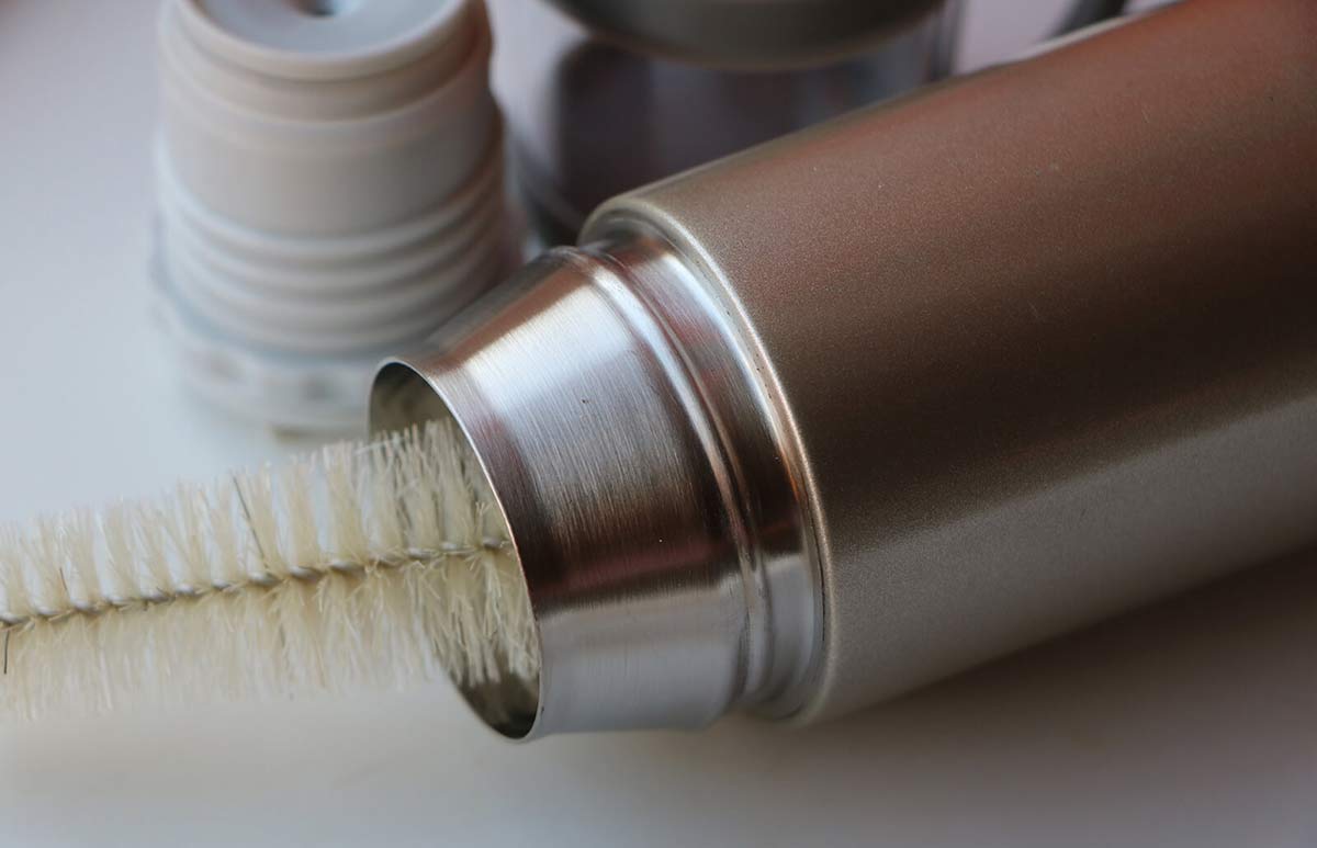 保温杯只冲冲水就用?小心长出「生物膜」超脏病菌下肚